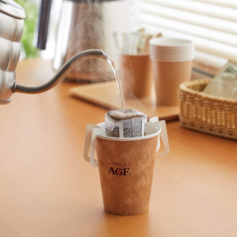 "Premium AGF Blendy Drip Coffee Special Blend 18 Bags - Delicious Taste & Aroma!" - Image 3