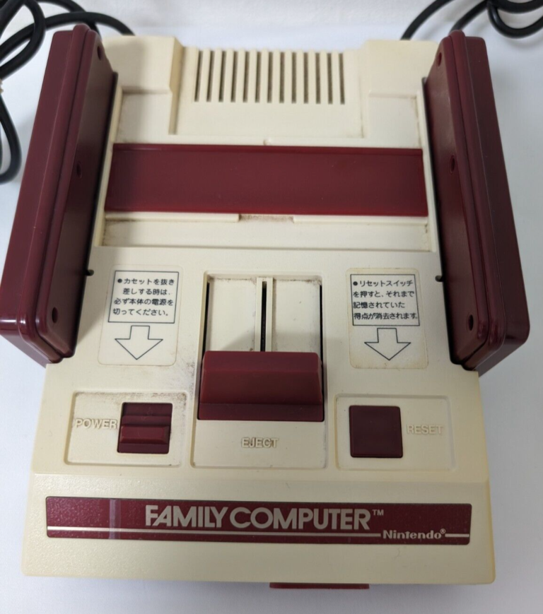 Nintendo Family Computer HVC-001 Famicom Console + Mario Bros Games Bundle - Image 4