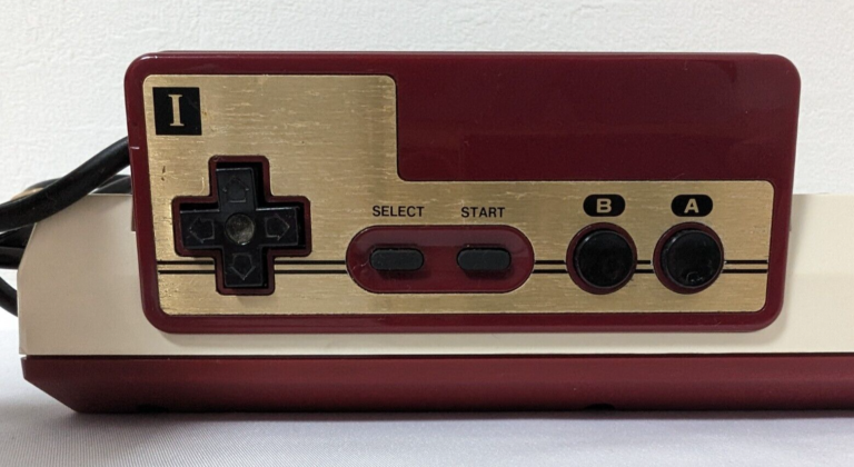Nintendo Family Computer HVC-001 Famicom Console + Mario Bros Games Bundle - Image 7