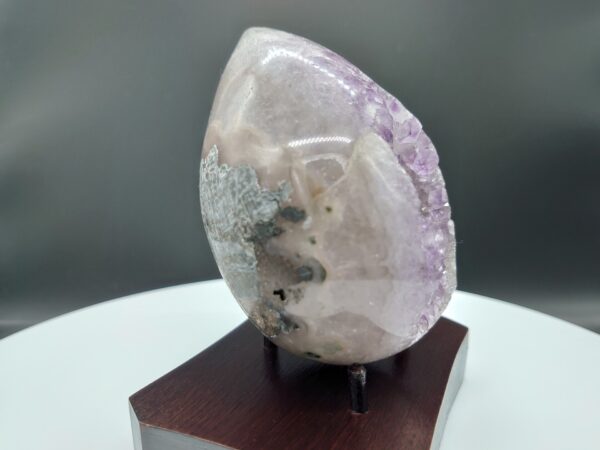 High-Quality Amethyst Egg Geode 514g (1.13lbs) Crystal from Uruguay - Image 5