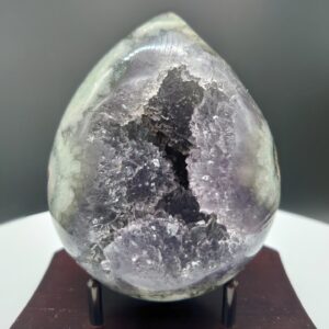 High-Quality Polished Amethyst Egg Geode 478g (1.05lbs) Crystal from Uruguay