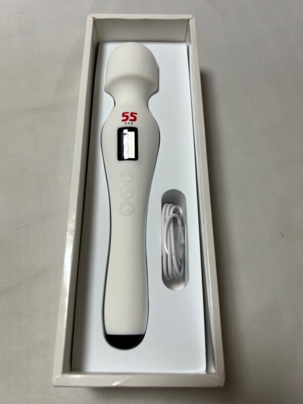 55evePRO Handheld Massager Features Cordless Design, USB Charging, and Silent Operation - Image 2