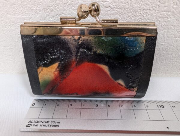 Vintage Japanese Coin Purse with Artistic Abstract Design, Clasp Closure
