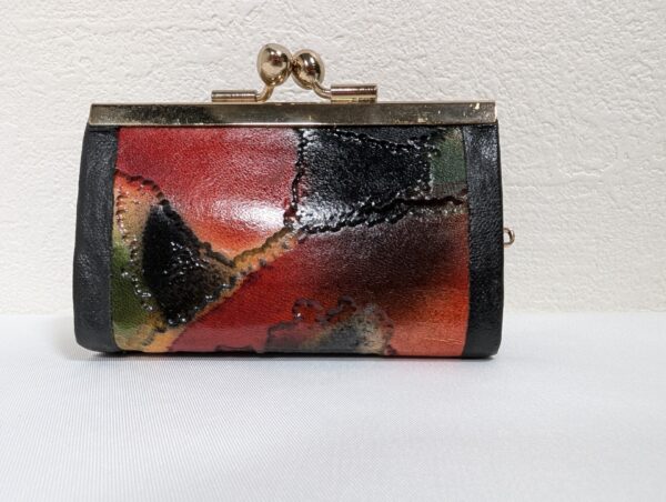 Vintage Japanese Coin Purse with Artistic Abstract Design, Clasp Closure - Image 4