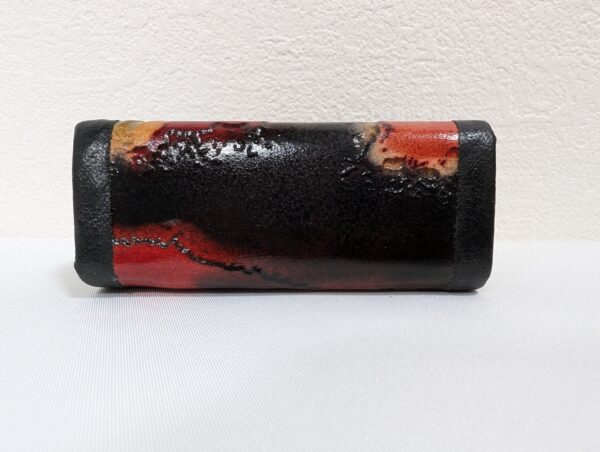 Vintage Japanese Coin Purse with Artistic Abstract Design, Clasp Closure - Image 5
