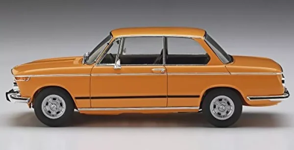 Hasegawa HC-23 BMW 2002 tii (1971 model) 1/24 Scale Sports Car Kit Touring - Image 2
