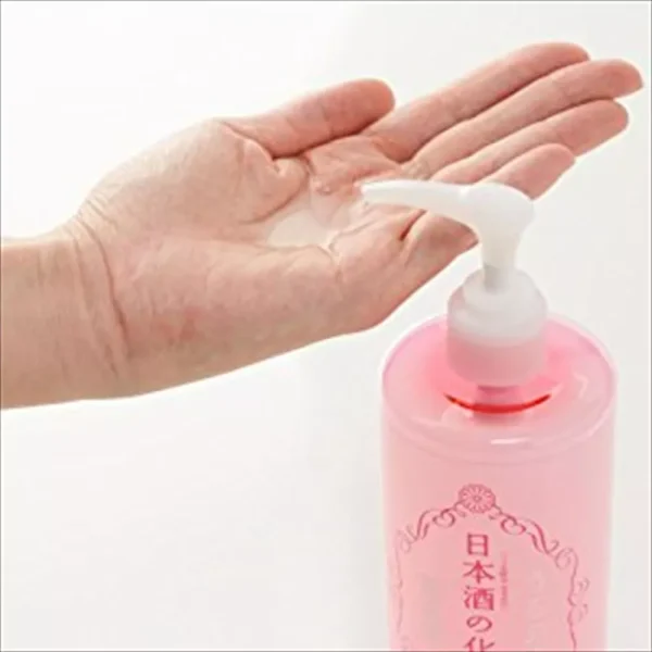 KIKUMASAMUNE
  High Moist Toner Skin Care Lotion 500 ml w/ amino Ceramide Arbutin