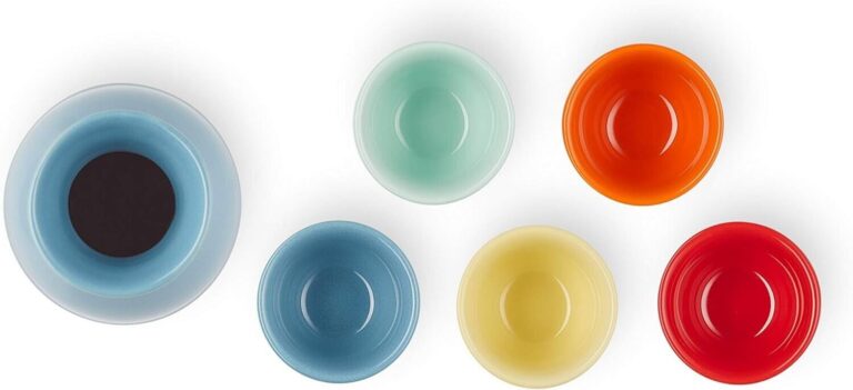 Le Creuset Stoneware Sake Set – Multi-Color Tokkuri & Ochoko Cups - Image 3