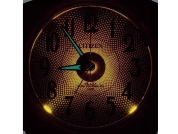 Citizen Analog Radio-Controlled Alarm Clock with Auto Night Light, Rhythm Design - Image 4