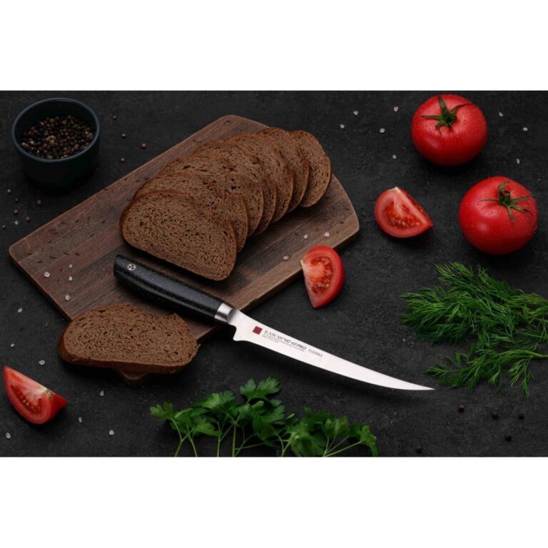 Sumikama Kasumi VG-10 Pro Japanese Fillet Knife 180mm 56018 - Image 3