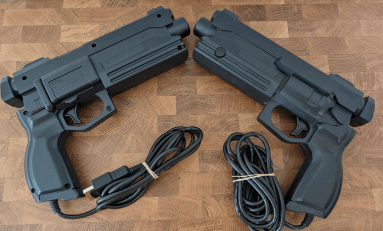 2 Sega Saturn VIRTUA GUN HSS-0122 Works with CRT TV Only Japan Tested