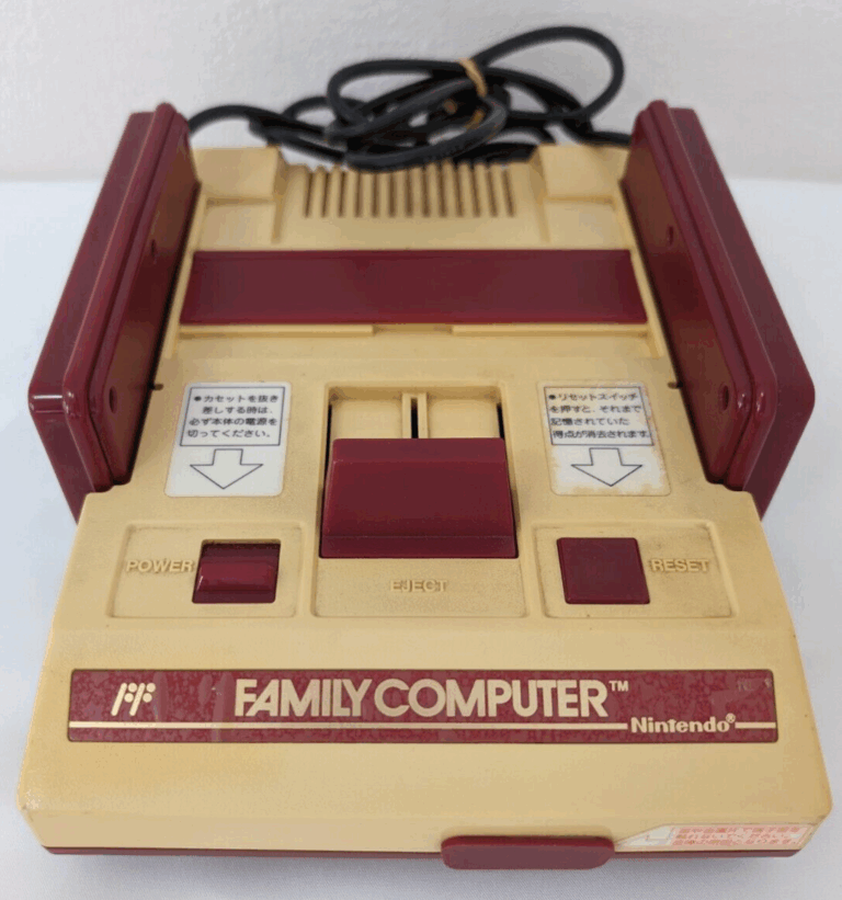 Famicom Console HVC-001 Nintendo FC Japan unmodifiedTested and working