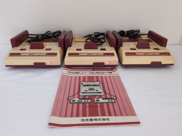 Nintendo Famicom NES Console HVC-002 Tested and working Auction For 3 consoles - Image 7